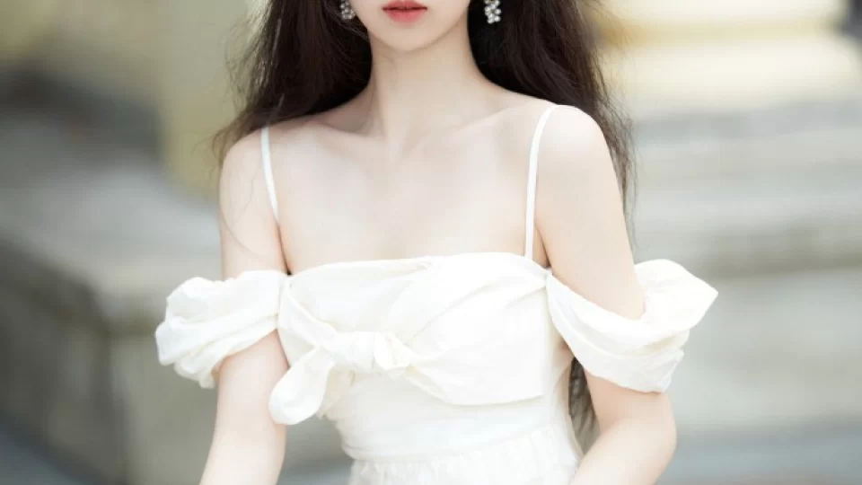 52校园每日主题大赛·小小绘糖心三部曲早期视频精选推送：九九视频精品在线题材新表达播放预览封面